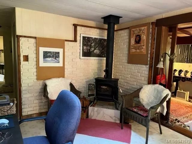 5 of 14 - 1046 Jeanette Ave, Gabriola Island, BC