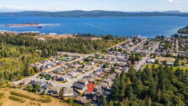 3 of 35 - 1731 Robert St, Crofton, BC