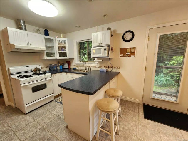 3 of 23 - 1120 Chappel Pl, Gabriola Island, BC