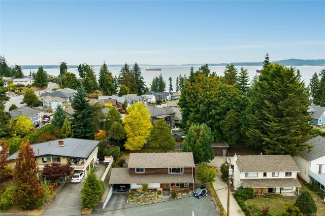 3 of 39 - 3063 Hawthorne St, Chemainus, BC