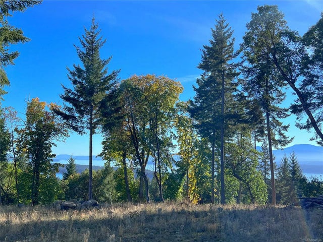 1 of 25 - 2135 Bonnie Rd, Gabriola Island, BC