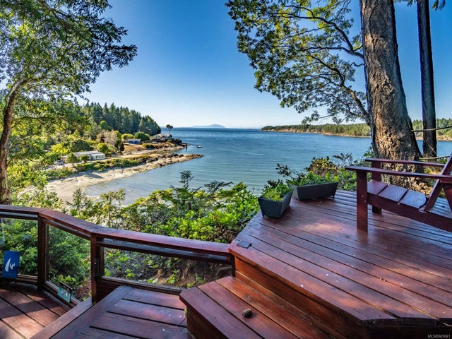 2 of 67 - 867 Sharie Rd, Gabriola Island, BC