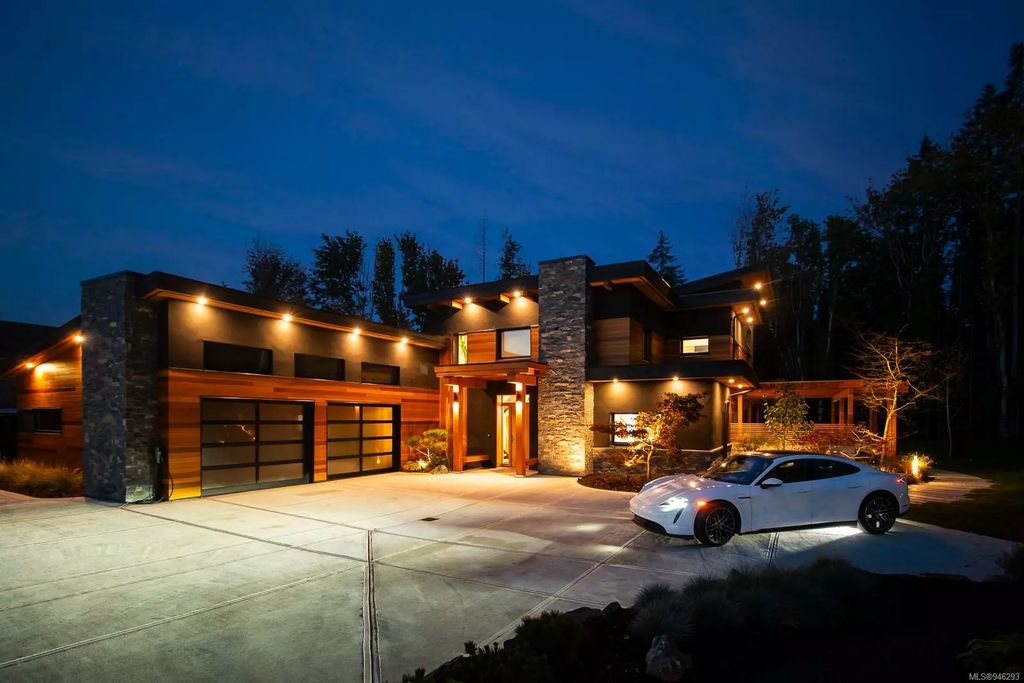 2560 Steve Ellis Rd, Nanaimo