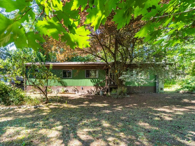 1 of 61 - 1995 Price Rd, Gabriola Island, BC