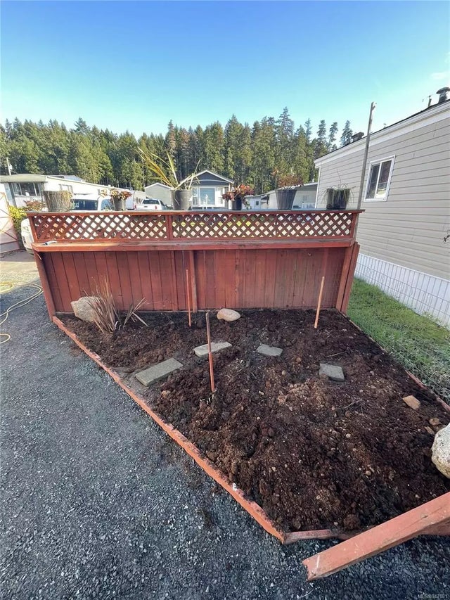 4 of 22 - 1050 Bowlby Rd 25, Errington, BC