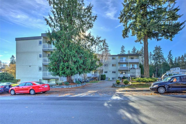 2 of 44 - 3040 Pine St 213, Chemainus, BC