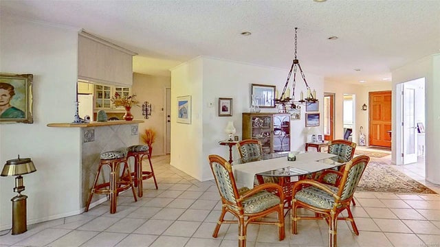 5 of 29 - 1241 The Strand , Gabriola Island, BC