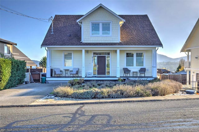 1 of 88 - 8133 Musgrave St, Crofton, BC