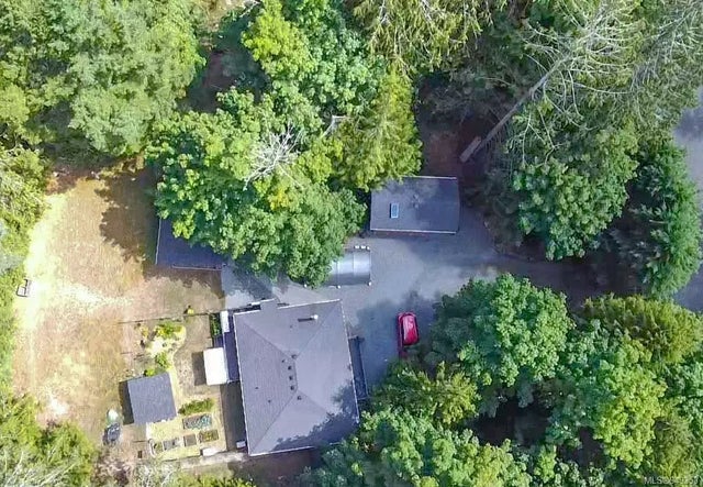 2 of 42 - 1156 Suzanne Ave, Gabriola Island, BC