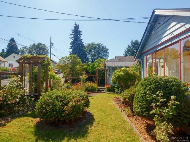 2 of 27 - 2945 Pine St, Chemainus, BC
