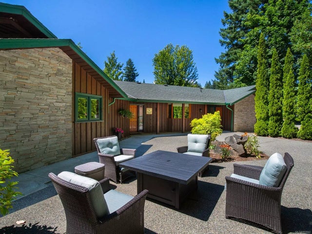 1 of 90 - 3480 Henry Rd, Chemainus, BC