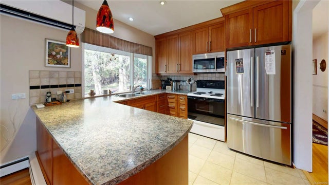 3 of 55 - 1380 Cresta Roca Rd, Gabriola Island, BC