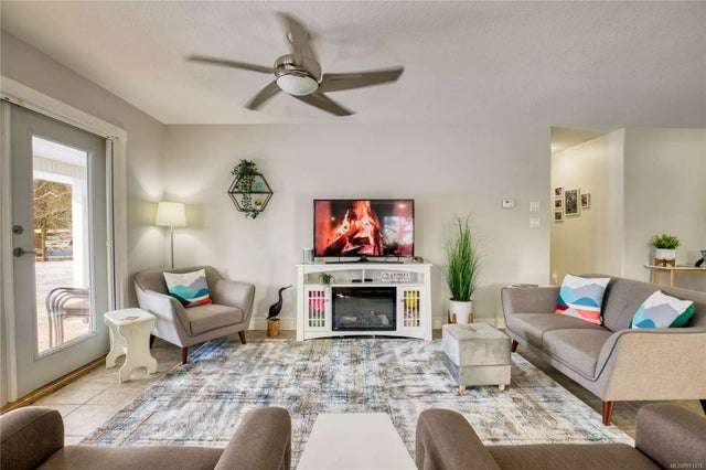 5 of 42 - 9422 Chemainus Rd, Chemainus, BC