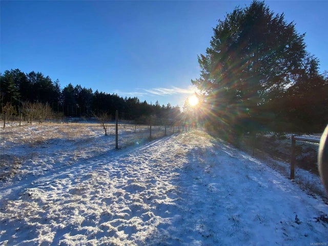 5 of 34 - 1430 Peterson Rd, Gabriola Island, BC