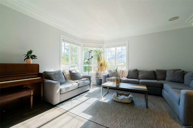 5 of 49 - 4522 Lambourn St, Cowichan Bay, BC