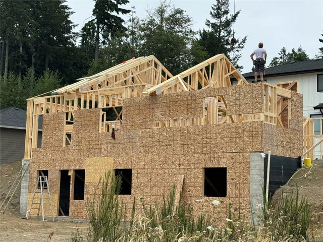 1 of 9 - Lot 2 Vee Rd, Cowichan Bay, BC