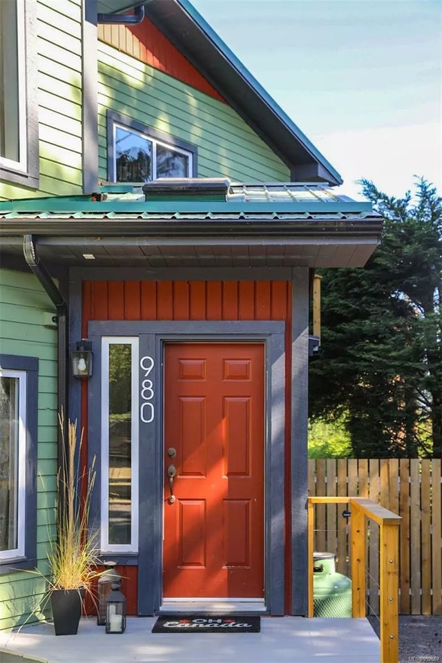 1 of 54 - 980 Chichester Rd, Gabriola Island, BC