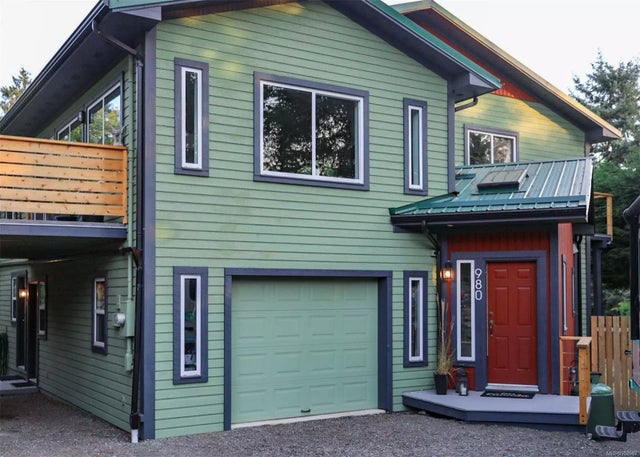 2 of 54 - 980 Chichester Rd, Gabriola Island, BC