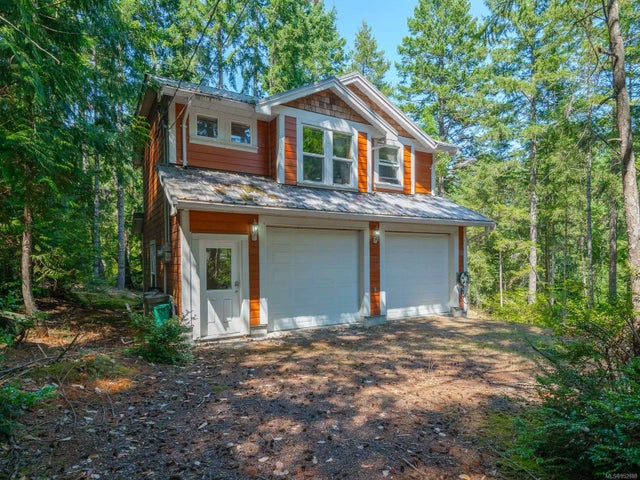 2 of 46 - 320 Kirby Rd, Gabriola Island, BC