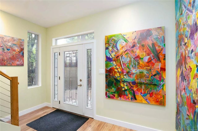 3 of 34 - 1002 Descanso Valley Dr, Gabriola Island, BC