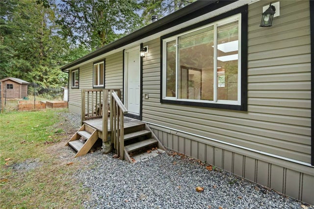 1 of 52 - 381 Tamarack St, Gabriola Island, BC