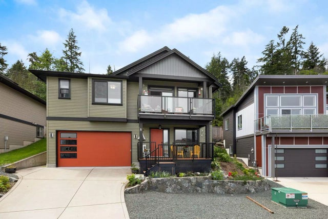 2 of 35 - 1584 Adelaide St 8, Crofton, BC