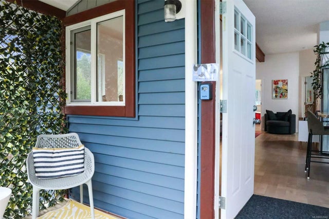 3 of 35 - 400 Spruce Ave, Gabriola Island, BC