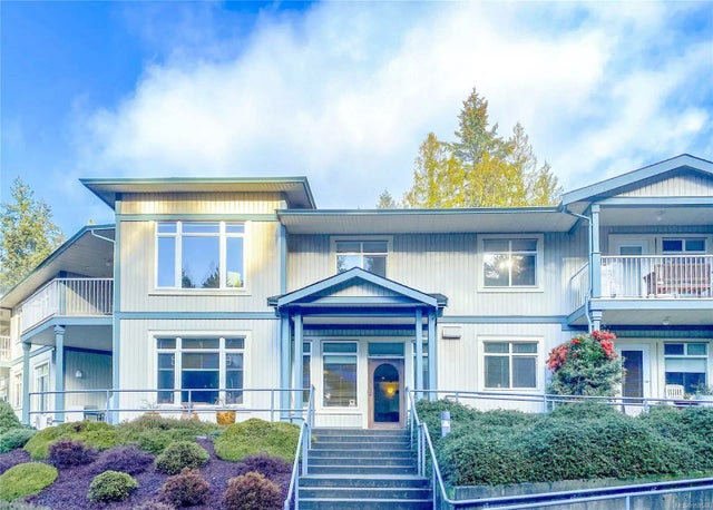 1 of 25 - 500 Argyle Lane 209, Gabriola Island, BC