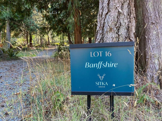 3 of 17 - Lt 16 Sitka Grove, Gabriola Island, BC