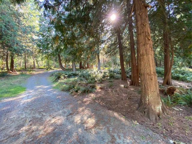 4 of 17 - Lt 16 Sitka Grove, Gabriola Island, BC
