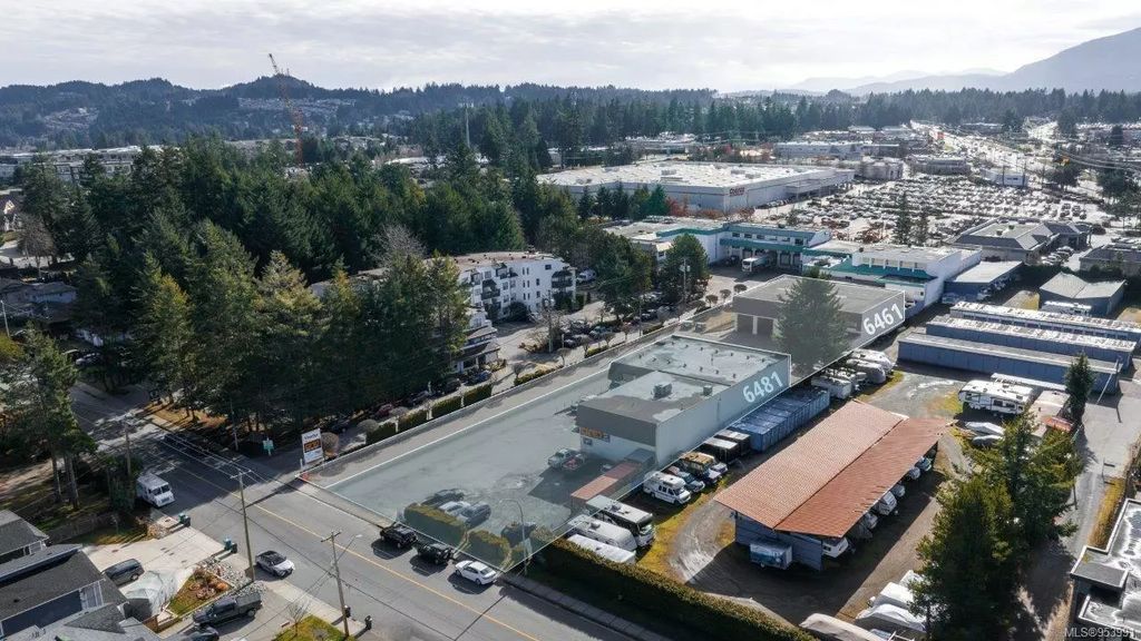 6461,6481 Portsmouth Rd, Nanaimo