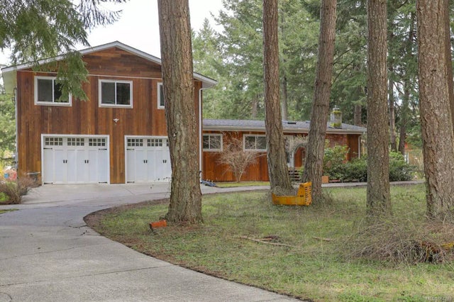 2 of 41 - 940 Horseshoe Rd, Gabriola Island, BC