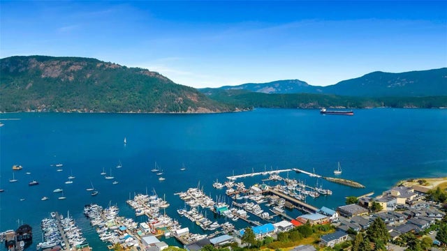 5 of 49 - 4638 Alder Glen Rd, Cowichan Bay, BC