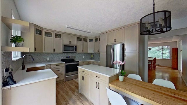 5 of 29 - 515 South Rd, Gabriola Island, BC