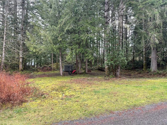 5 of 8 - Lot O Tharratt Rd, Shawnigan Lake, BC
