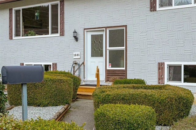 3 of 59 - 1581 Pauline St, Crofton, BC