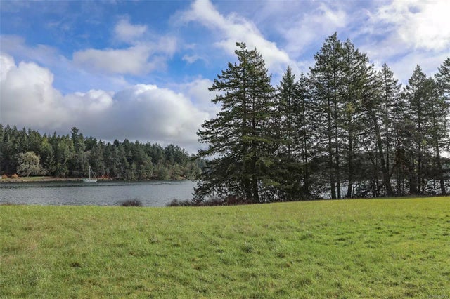 4 of 19 - Lt 1 Gray Rd, Gabriola Island, BC
