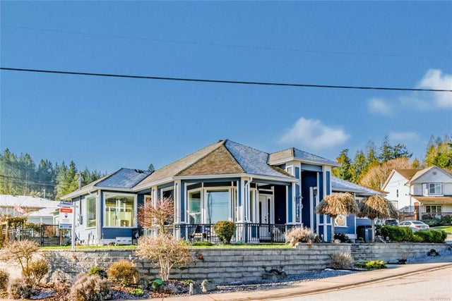 1 of 80 - 1450 Hayhurst Cres, Crofton, BC