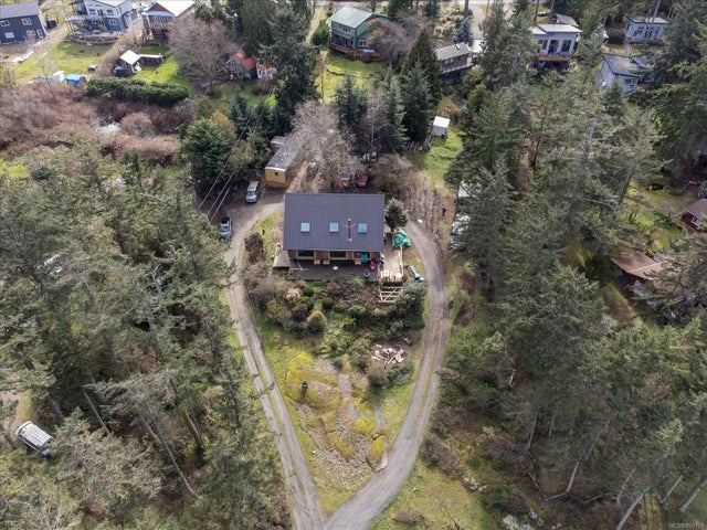 5 of 37 - 985 Berry Point Rd, Gabriola Island, BC