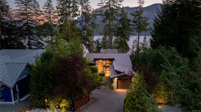 1 of 44 - 9558 Creekside Dr, Youbou, BC