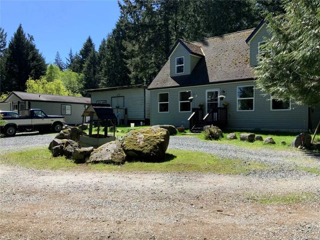 1 of 44 - 1480 North Rd, Gabriola Island, BC