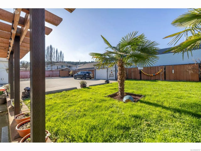 2 of 88 - 1578 Joan Ave, Crofton, BC