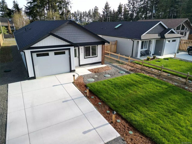 2 of 32 - 825 William St, Errington, BC