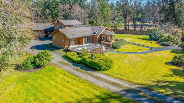 4 of 61 - 3211 Grafton Ave, Hilliers, BC