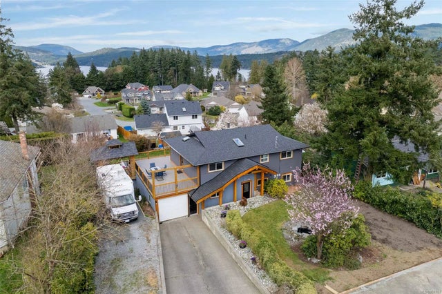 2 of 71 - 1323 Cherry Point Rd, Cowichan Bay, BC