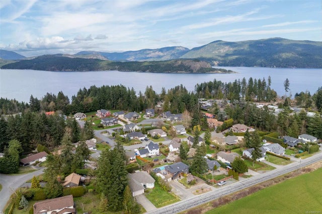 3 of 71 - 1323 Cherry Point Rd, Cowichan Bay, BC