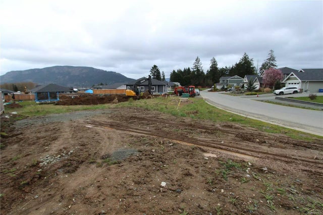 2 of 14 - Lot 18 Vee Rd, Cowichan Bay, BC