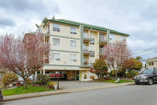 1 of 35 - 9876 Esplanade St 403, Chemainus, BC