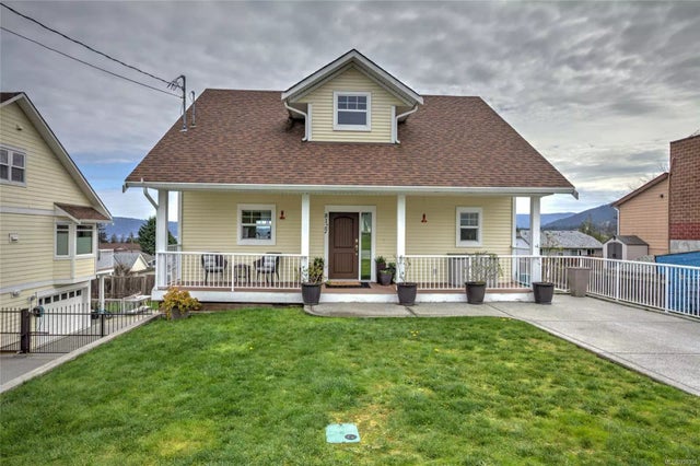 2 of 55 - 8127 Musgrave St, Crofton, BC