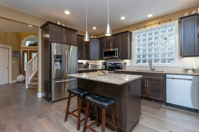 2 of 61 - 4504 Lanes Rd, Cowichan Bay, BC